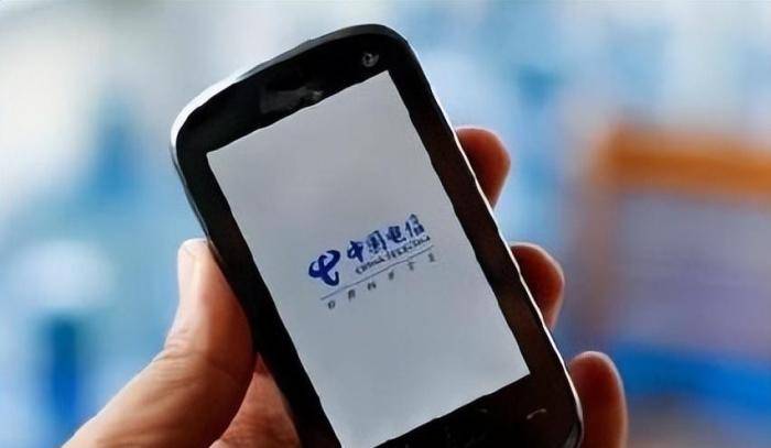 为什么我在本地流量手机卡显示在外地（本省电话卡为什么在外省流量特别慢）