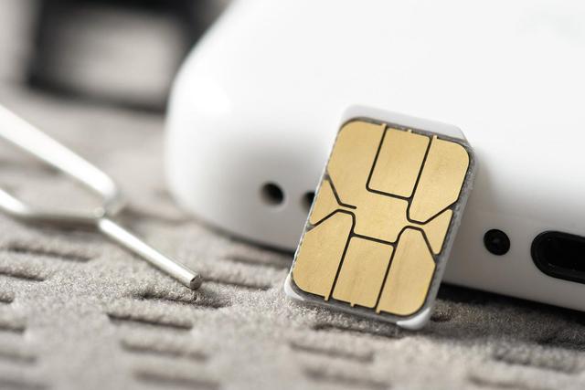 电话主卡怎么控制副卡（手机主卡怎样控制副卡）