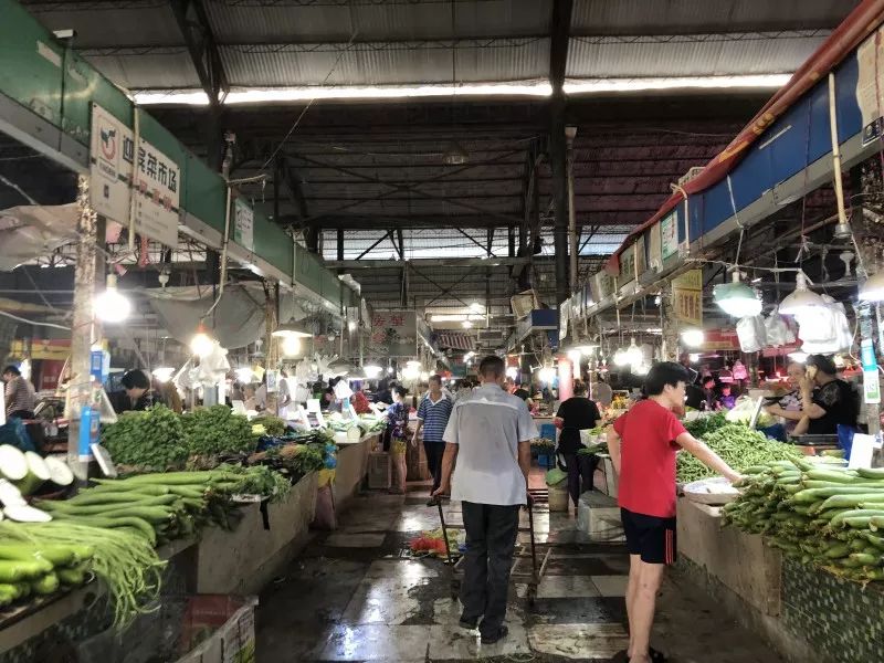 丰城哪个菜市场人流量大（丰城市新城区菜市场）