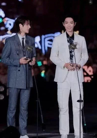 哪里可以免费领流量卡送人（哪里可以领取流量卡）