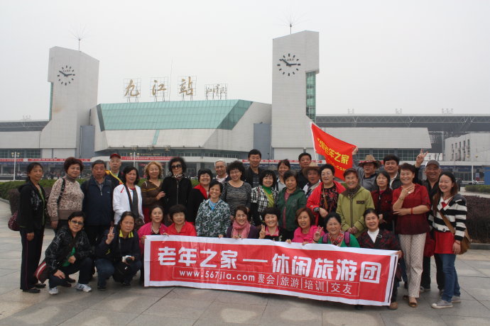 深圳老年卡怎么发放流量（深圳老年卡怎么发放流量的）