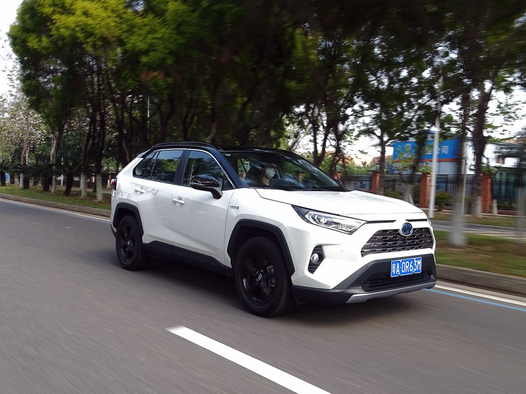 凯美瑞流量卡怎么用啊(凯美瑞自带流量卡吗) 凯美瑞流量卡怎么用啊(凯美瑞自带流量卡吗)