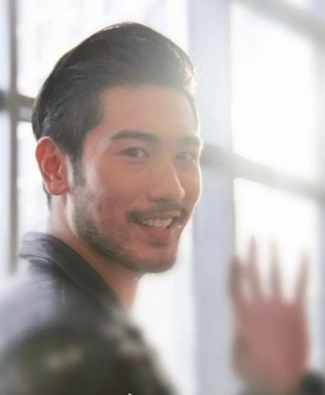 免流量卡合约期（免流量卡合约期限是多久）