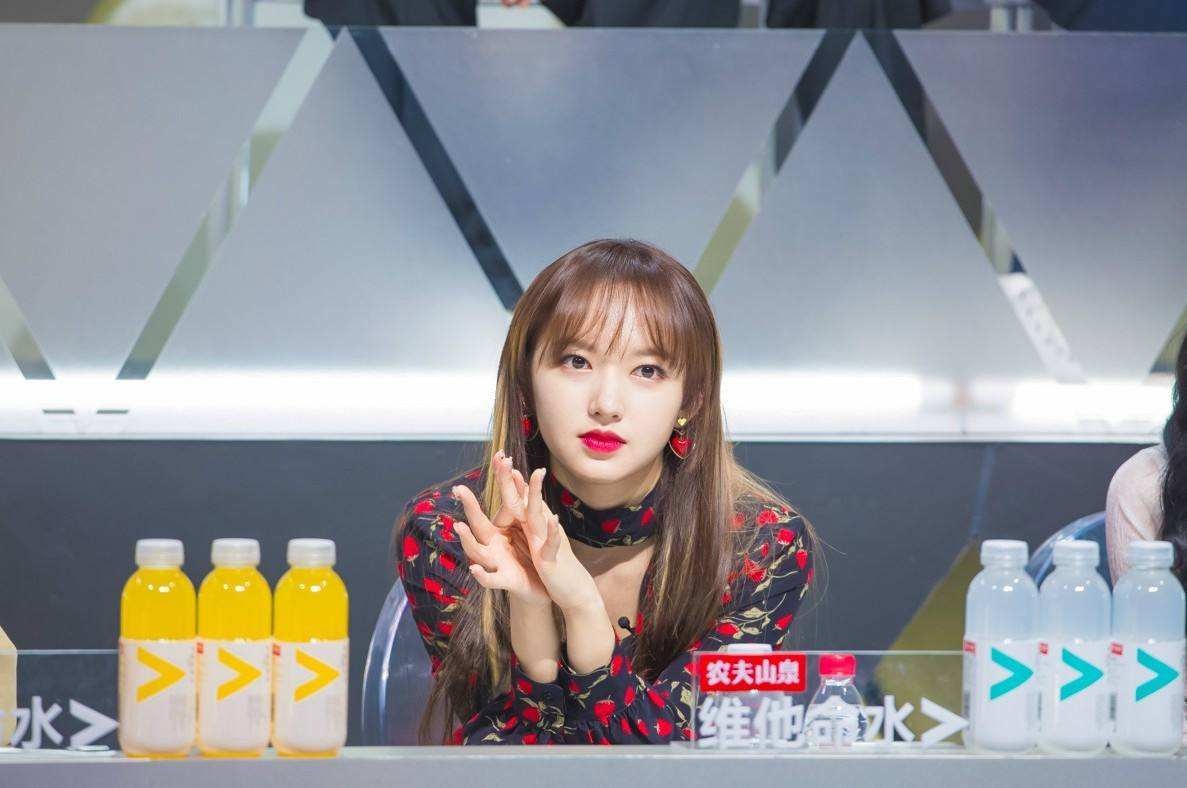 荣耀怎么切换卡1卡2流量（荣耀手机怎么切换卡）