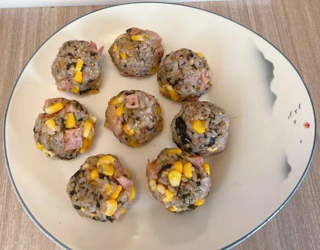 低卡饭团的做法(低热量饭团) 低卡饭团的做法(低热量饭团)